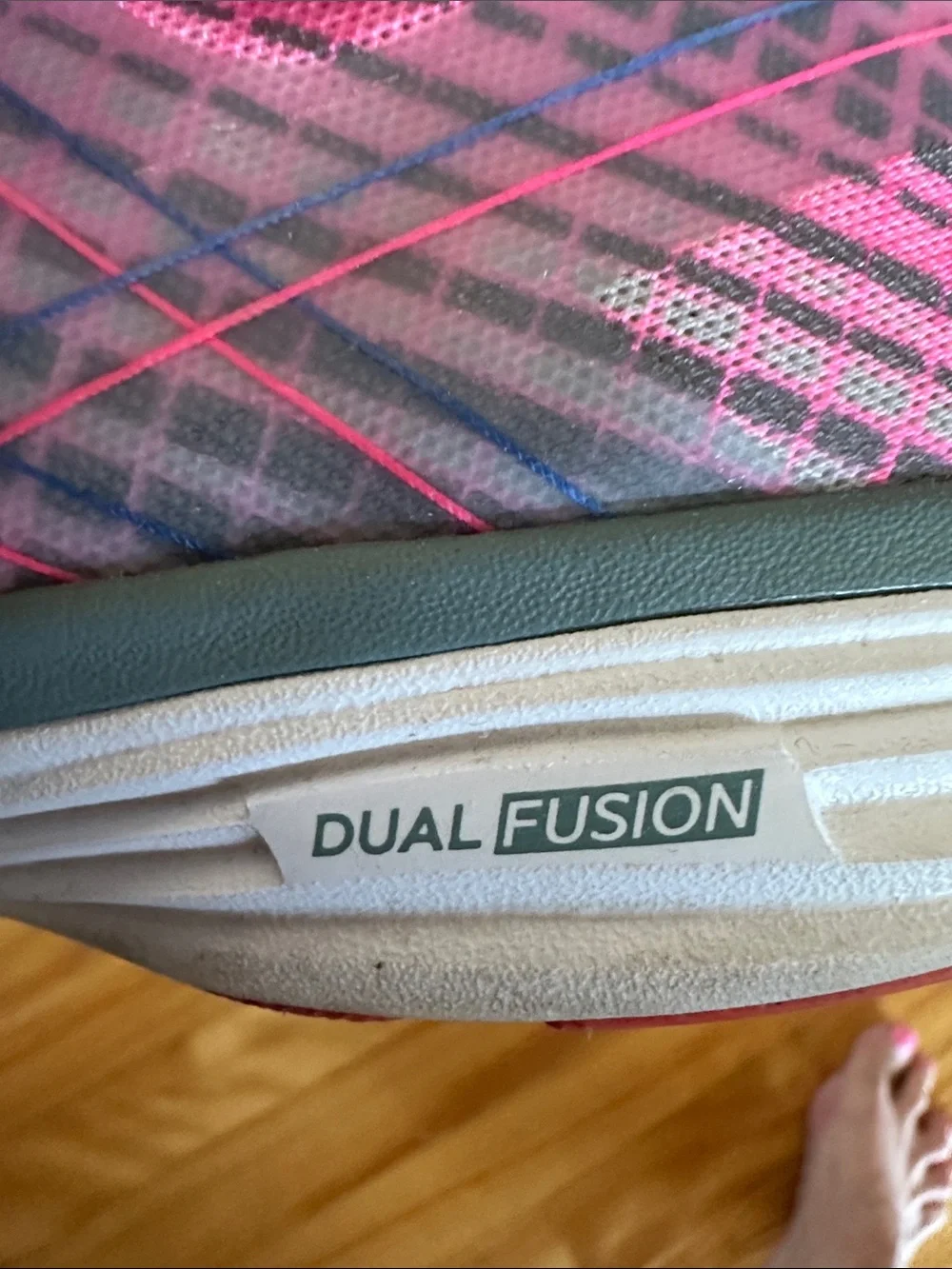 Nike Dual Fusion Women’s Gray and Pink Running Shoes 9.5